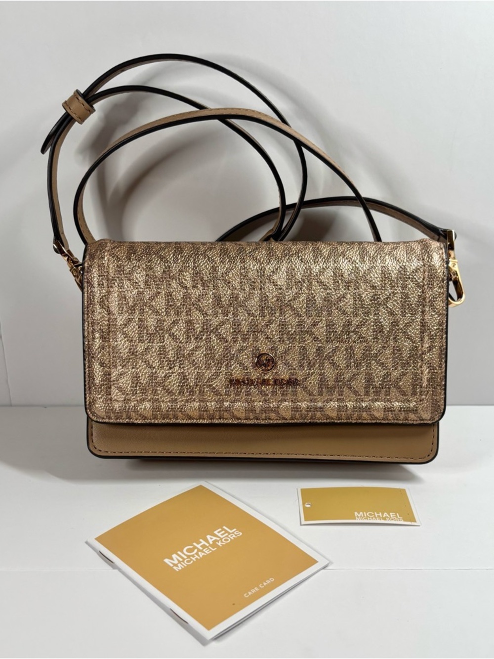 Michael Kors Womens Jet Set Charm Small Phone Crossbody (gold/camel)